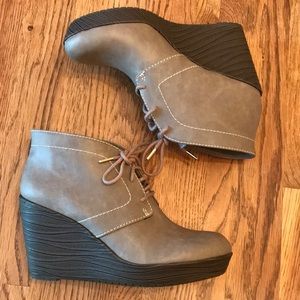 Blaire by Dr. Scholls